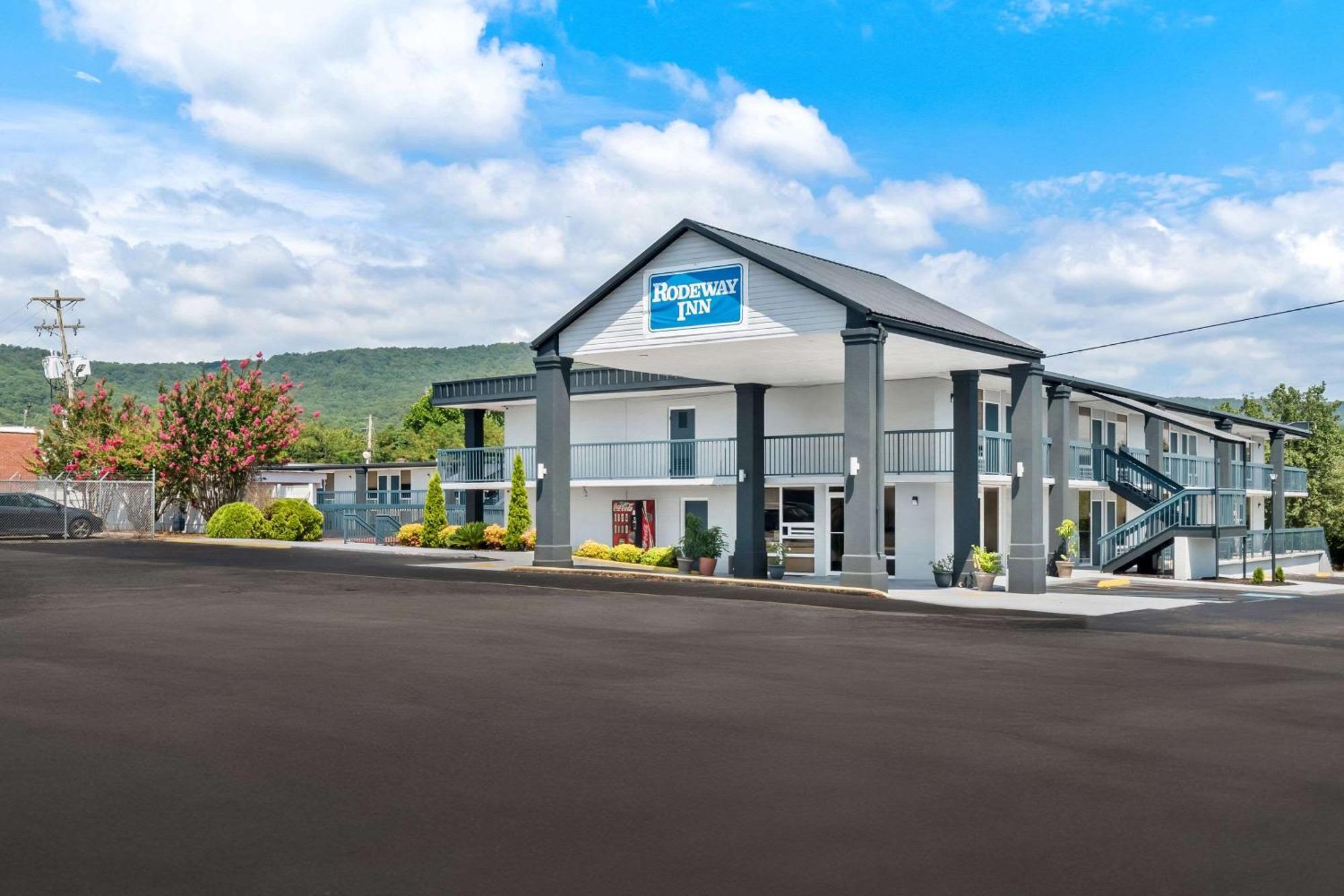Rodeway Inn Dalton Luaran gambar
